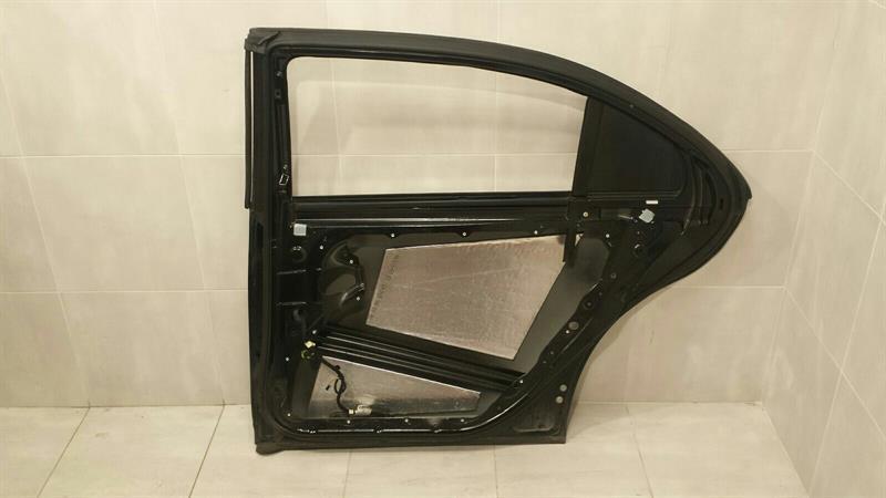Mercedes S-class W221 Right Rear Door A2217300605 Door Rear Right