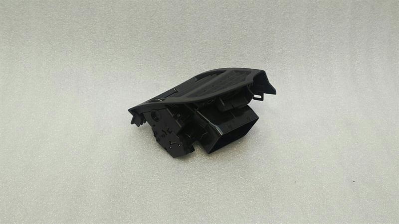 Mercedes S-Class W221 left air vent A2218300154 ventilation nozzle ventilation grille Li