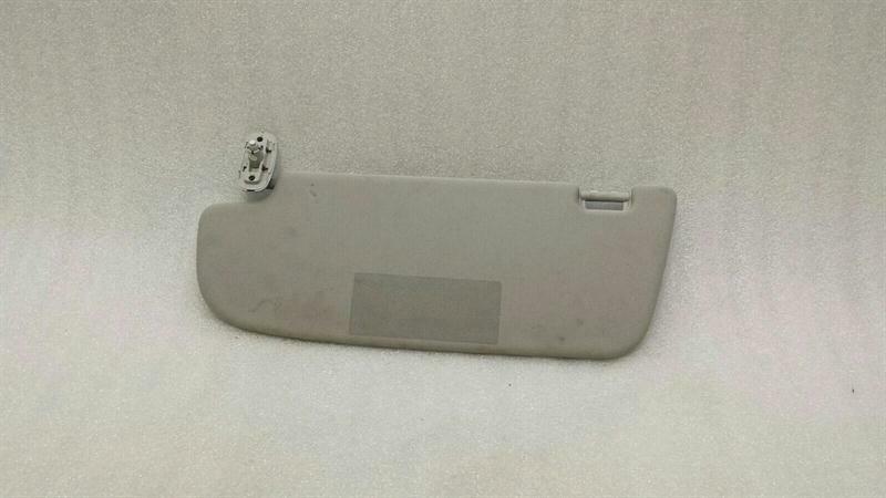Mercedes W221 right sun visor A2218101210 sun visor cover right