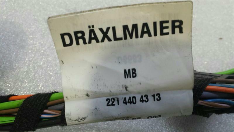 Mercedes S-Class W221 Front Right Door Wiring A2214404313 Door Wiring Harness Front Re