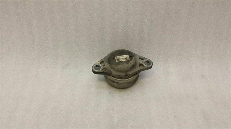 Mercedes S-Class W221 Engine Mount A2212401917 Engine Mount