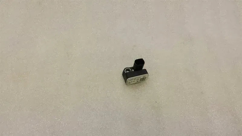 Mercedes E Class W212 Crash Sensor A0055421218 Impact Sensor SRS W164
