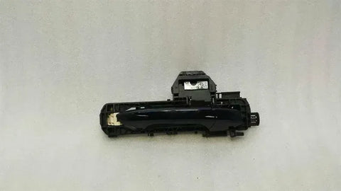 Mercedes E Class W212 FRH Door Handle A2047600270 Door Handle Front Right Carrier