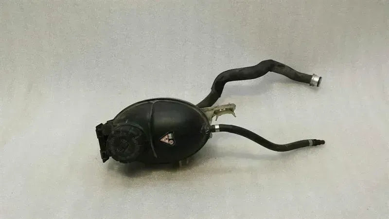Mercedes E Class W212 Expansion Tank A2045000649 Balancing Tank Cooling Water