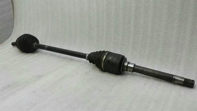 Mercedes ML W164 FRH Drive Shaft A1643301901 Drive Shaft Front Right