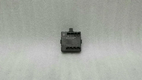 Mercedes E Class W207 C207 Right Door Module A2079001200 Door Control Unit Right
