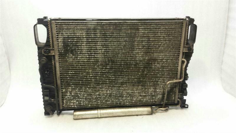 Mercedes E Class W211 E500 Radiator Pack A2115003102 Radiator Package M113 V8
