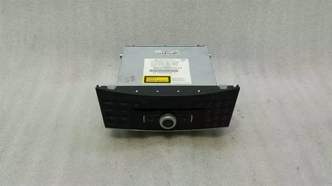 Mercedes E Class W207 CD player A2129064400 audio system controller head unit