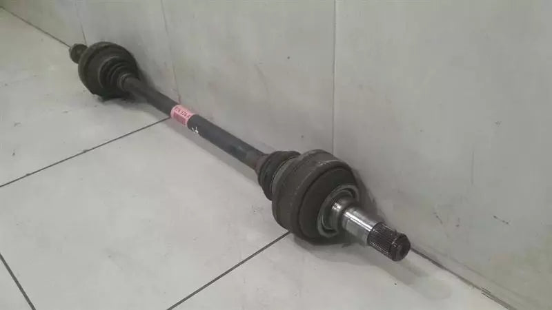 Mercedes R Class W251 Drive Shaft Rear RE A2513501510 Rear Right Drive Shaft