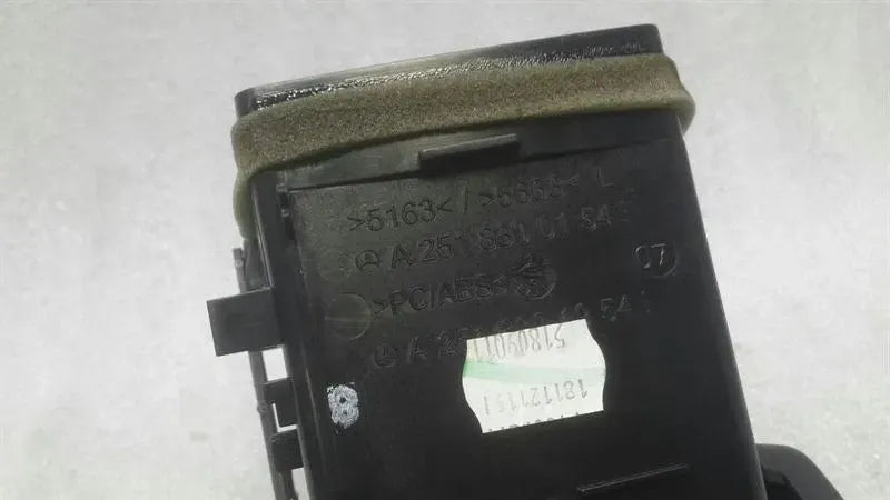 Mercedes R Class W251 Left Air Vent A2518300154 Ventilation Grille Left LI