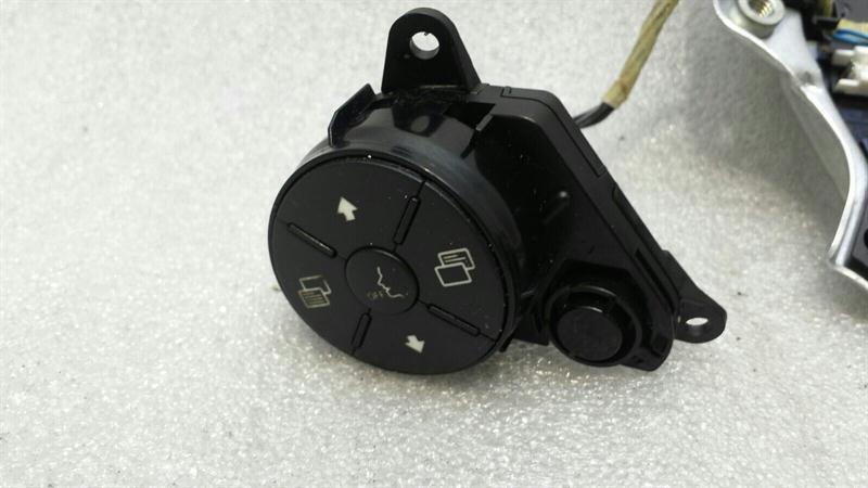 Mercedes R Class W251 Steering Wheel Switch A1648700558 Steering Wheel Switch MFL