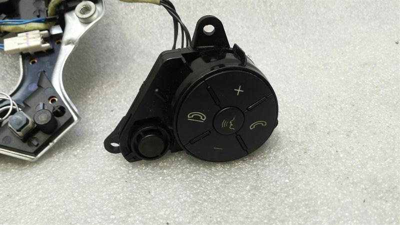 Mercedes R Class W251 Steering Wheel Switch A1648700558 Steering Wheel Switch MFL