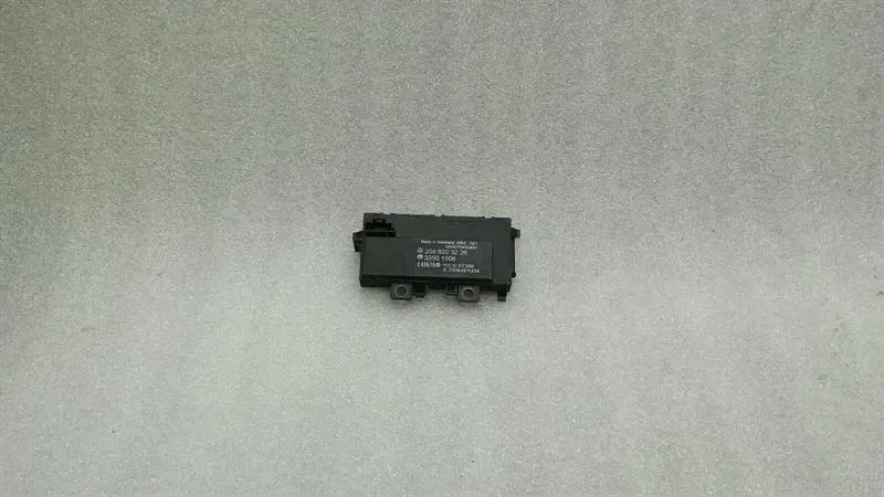 Mercedes CLK W209 Electronic Module A2098203226 Control Unit Keyless Go