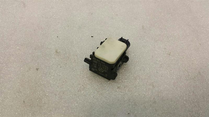Mercedes S-Class W221 Crash Sensor A0038202926 Impact Sensor
