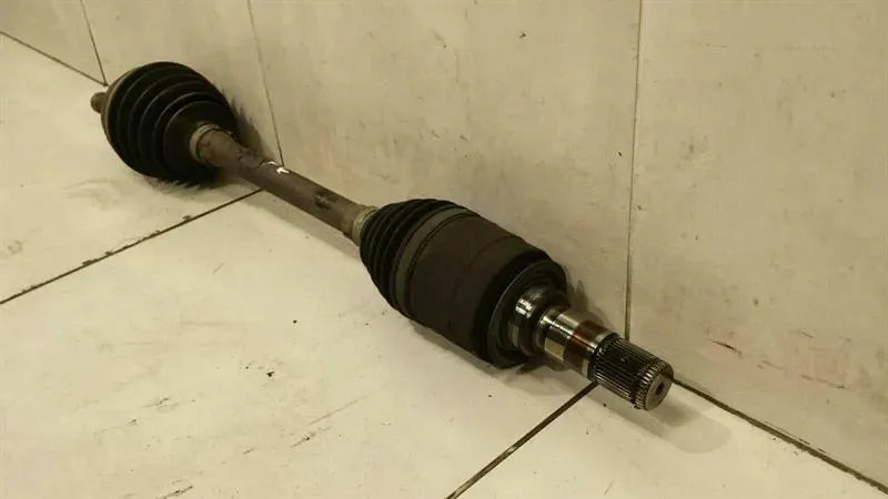 Mercedes R Class W251 FLH Drive Shaft A2513301301 Drive Shaft Front Left