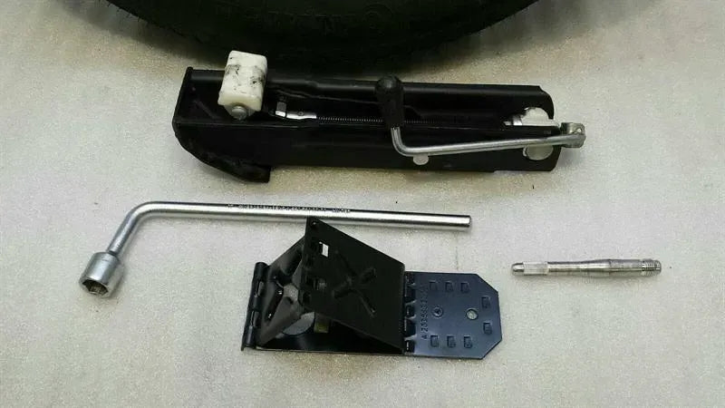 Mercedes W221 spare wheel A2214000202 emergency wheel reserve wheel 4.5Wx18H2 ET35 saver kit