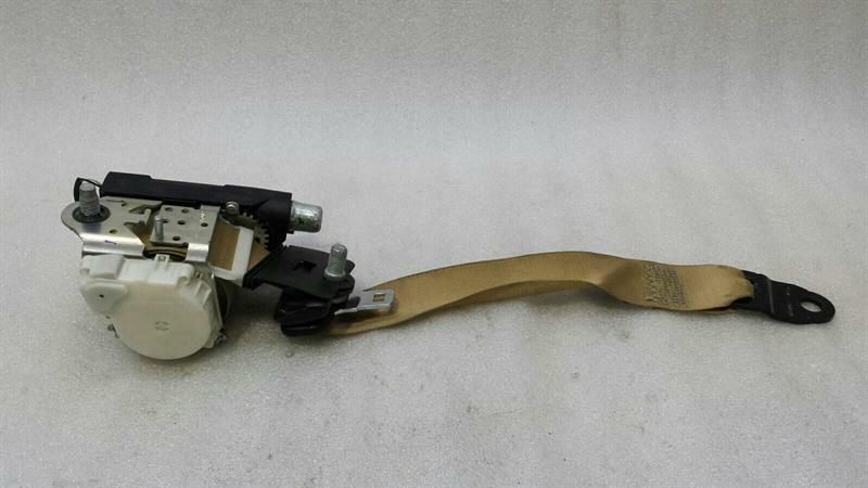 Mercedes R Class W251 3rd Row Left Seatbelt A2518600585 Seat Belt