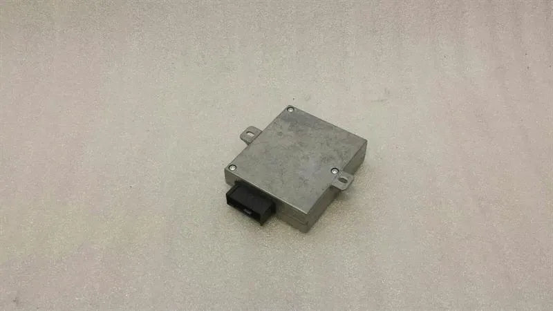 Mercedes E Class W211 Voice Control Module A2038208285 Voice Control Module