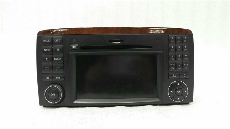 Mercedes R Class W251 Navigation Monitor A2518705094 Sat Display FAULTY