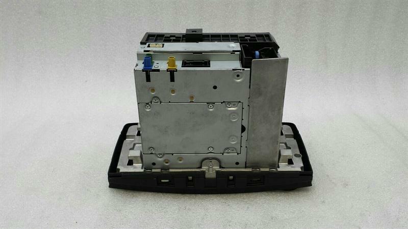 Mercedes R Class W251 Navigation Monitor A2518705094 Sat Display FAULTY