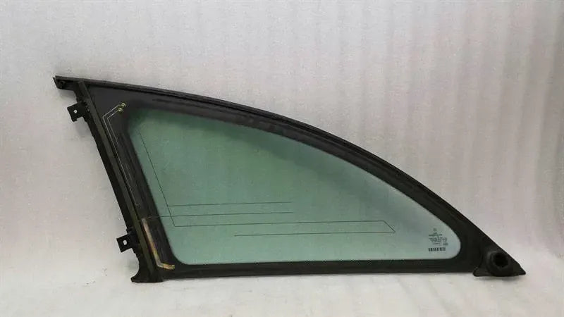 Mercedes R Class W251 RRH Quarter Glass A2516703050 Door Glass 1/4 Rear Right