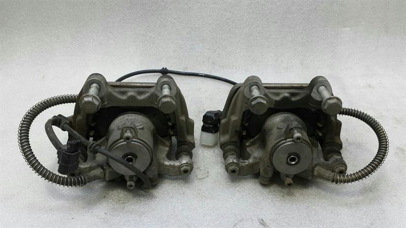 Mercedes S-Class W222 W231 Raer Brake Caliper Set A2314230981 Rear Brake Caliper