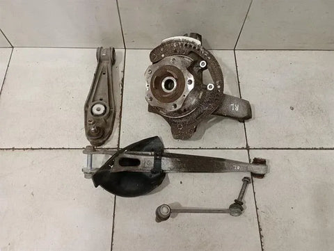 Porsche Cayman 718 Left Rear Hub Set 982505051A Wheel Bearing Housing Rear Left