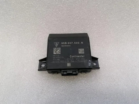 Porsche Macan 95B Getaway Module 95B907530N ECU
