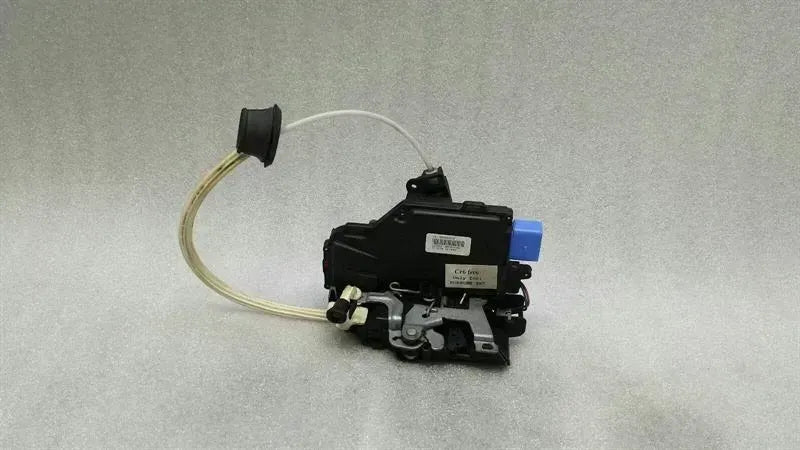 Porsche Boxster 987 facelift RHD right door lock 3D2837016 right hand drive.