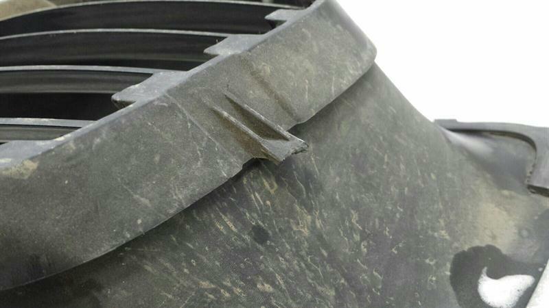 Porsche Boxster 986 Rear Right Grille 98650456200 Air Duct Rear Right