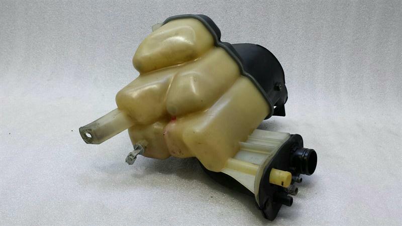 Porsche Boxster 986 Expansion Tank 99610614708 Balancing Tank Cooling Water