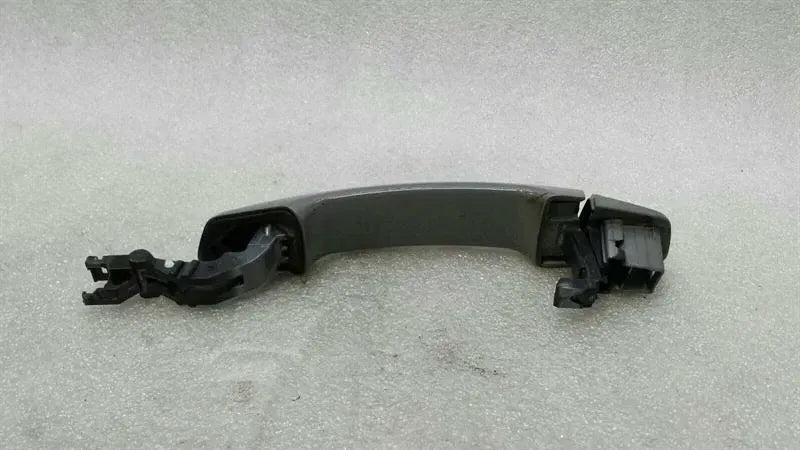 Audi RS3 8V front left door handle 8V0837205A door handle front left
