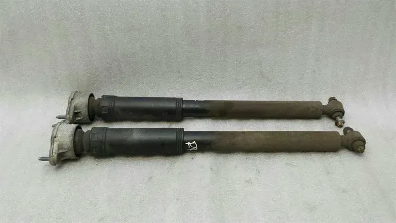 Mercedes C Class W204 Shock Absorber Rear A2043260900 Rear Shock Absorber Set