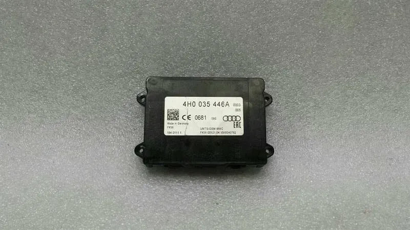 Audi RS3 8V Aerial / Antenna Amplifier 4H0035446A Antenna Aerial Amplifier