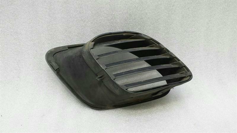 Porsche Boxster 986 rear left grille 98650456200 air duct rear left