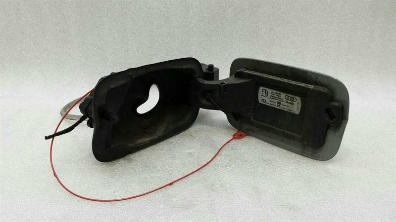 Audi RS3 8V fuel filler cap 8V4809906 fuel cap fuel flap
