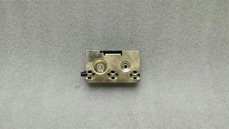 Mercedes C W205 Aerial / Antenna A2059051205 Antenna Booster