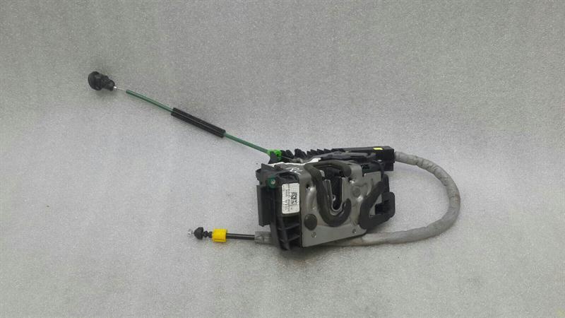 Mercedes C Class W205 rear left door lock A0997309500 door lock rear Li