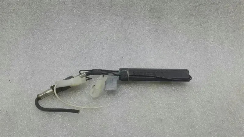 Porsche Boxster 987 Aerial / Antenna 98764710500 Antenna Booster