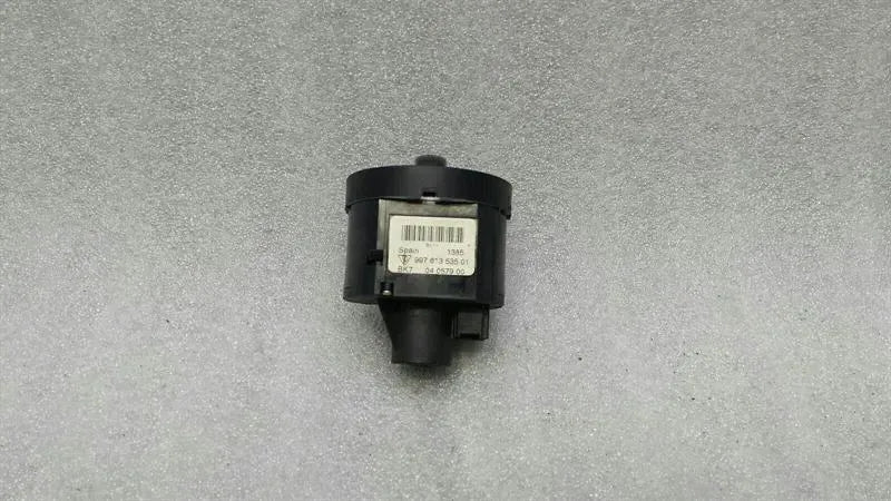 Porsche Boxster 987 997 headlight switch 99761353501 light switch