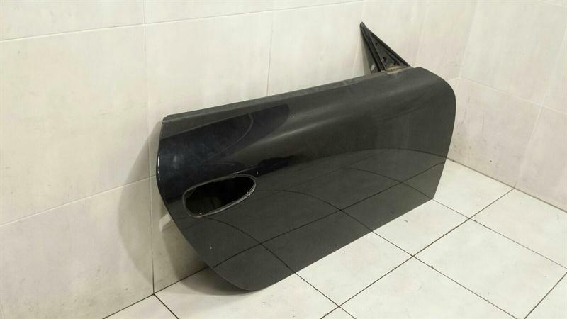 Porsche Boxster 987 right front door 99753101206 door front right