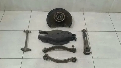 Mercedes E W212 Right Rear Hub A2123500241 Wheel Bearing Housing Rear RE Complete