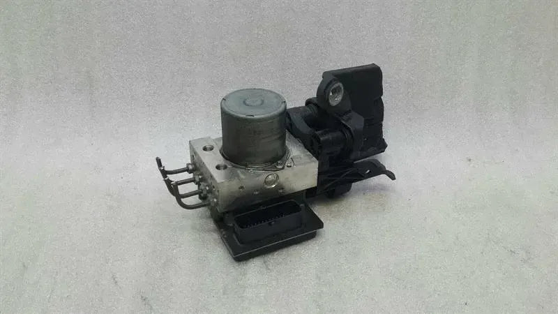 MERCEDES E CLASS W212 A.B.S PUMP A2124313612 ABS PUMP HYDRAULIC BLOCK OM651