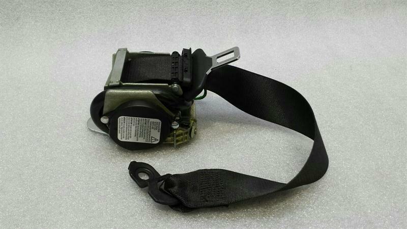 Mercedes E Class W207 rear seat belt A2078602185 seat belt belt rear L R