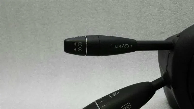 Mercedes E Class W207 Wiper Stalks A2124409103 Indicator Switch Steering Column Switch