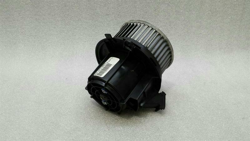 Mercedes E Class W207 W204 W212 Heater Blower A2048200908 Heater Blower RHD