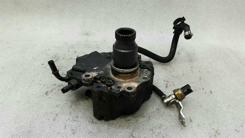 Mercedes E Class W207 Fuel Pump Mechanical A6510700101 Fuel Pump OM651