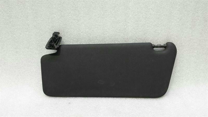 Mercedes E Class W207 W204 Right Sun Visor A2078100410 Sun Visor Trim