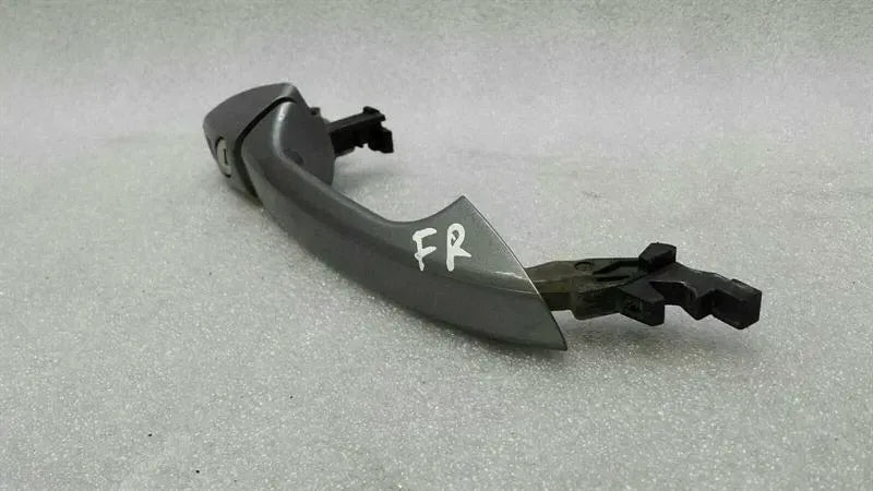 Mercedes E Class W207 Front Right Door Handle A2047600270 Door Handle Front Right