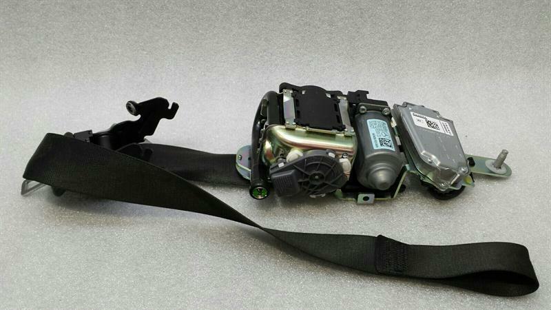 Mercedes E Class W207 FRH Seatbelt A2078603685 Seat Belt Strap Front Right